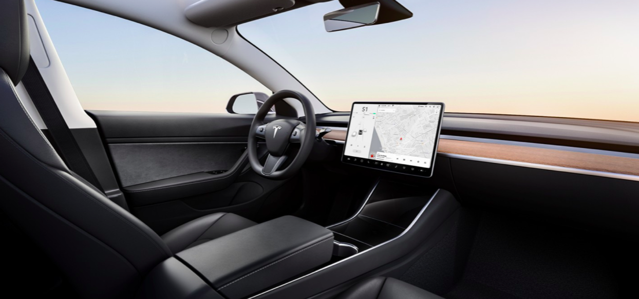Tesla Model 3 Performace | nejlepší elektromobil | nové auto skladem | nákup online